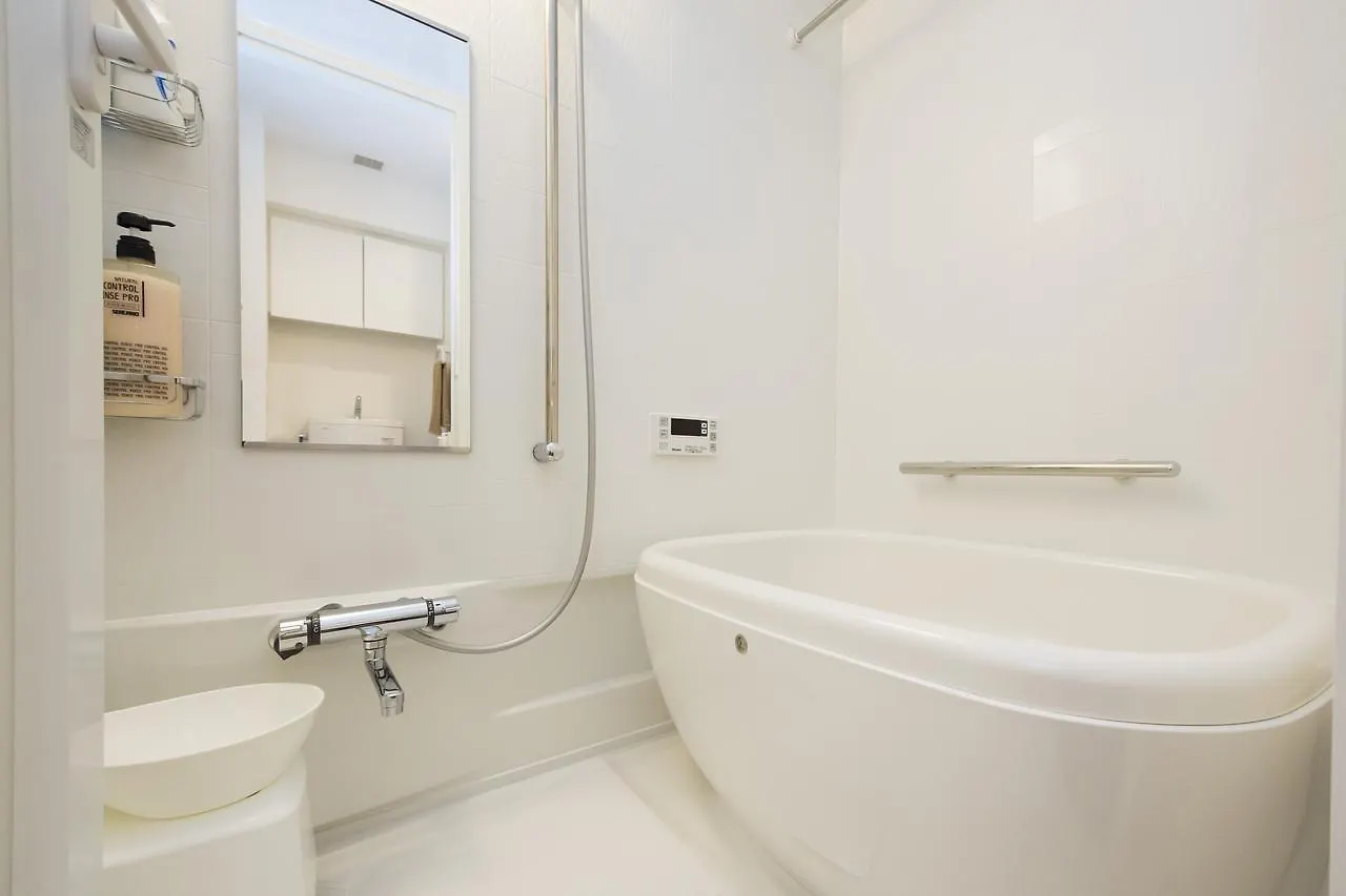 Kamon Apartment Osaka 0*,  Japan