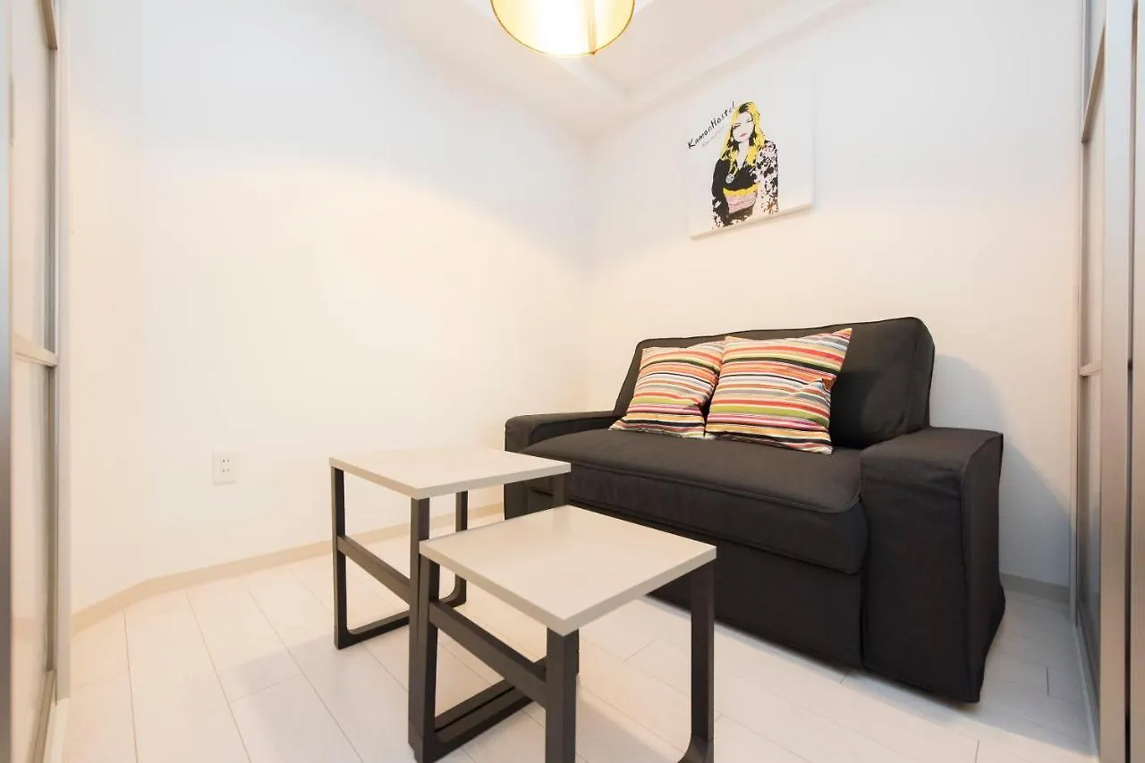 Kamon Apartment أوساكا